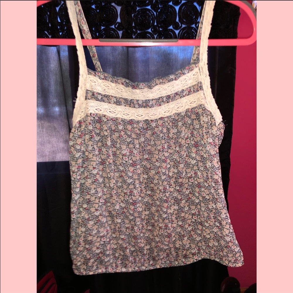 American Eagle Flowered Tank